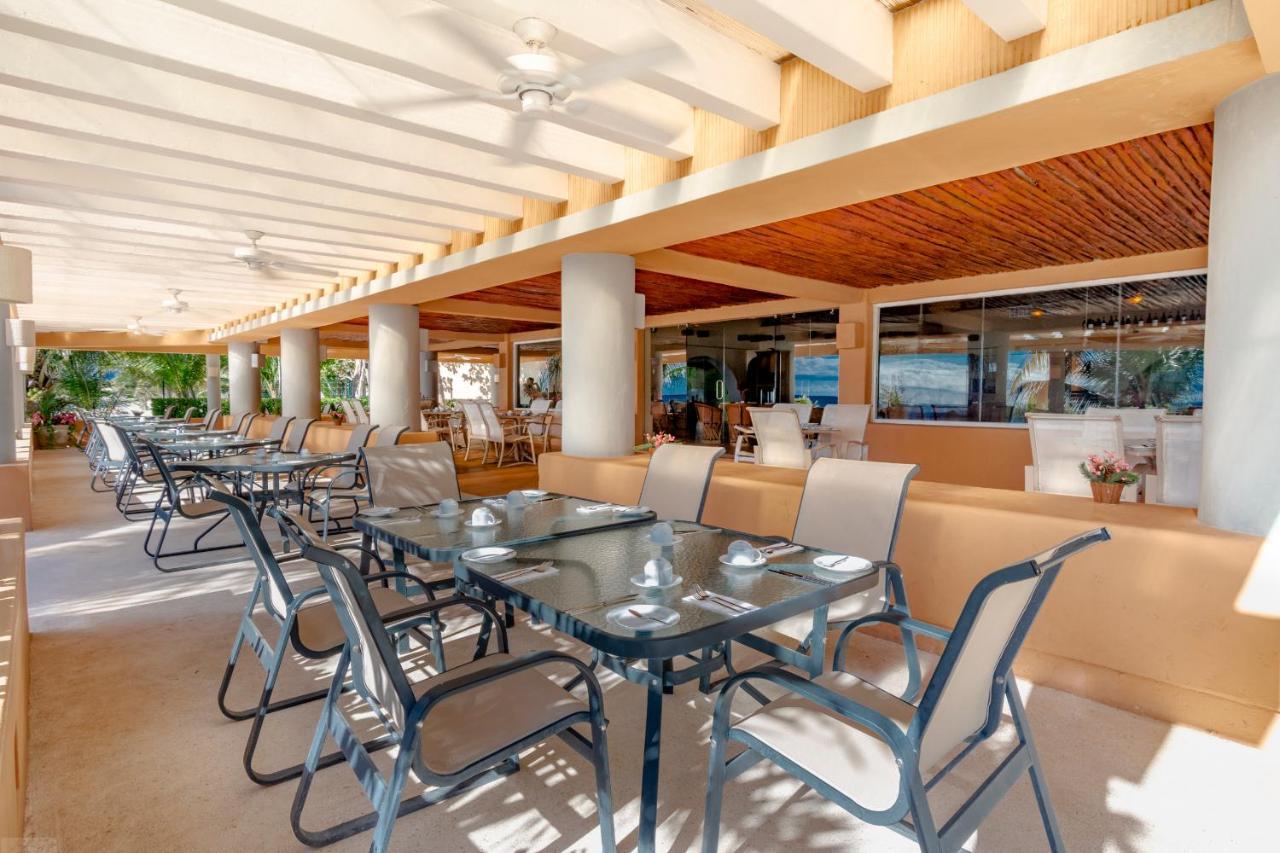 Puerto Aventuras Hotel & Beach Club Exterior photo