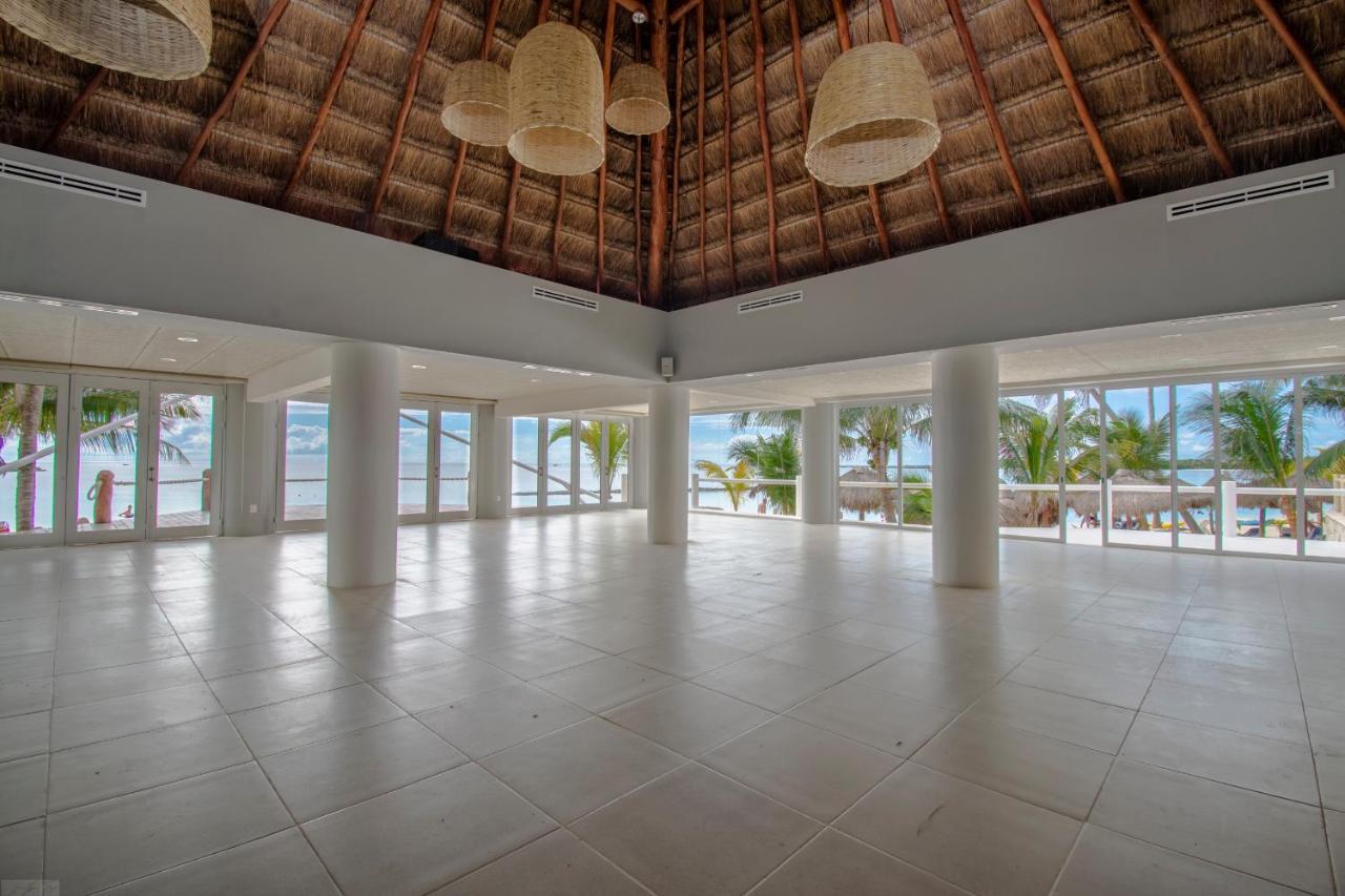 Puerto Aventuras Hotel & Beach Club Exterior photo